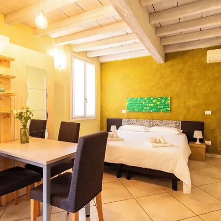 Al Podesta Apartahotel Mantua