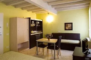 Al Podesta Apartahotel 3*